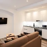 Daire Kaiser Max Design