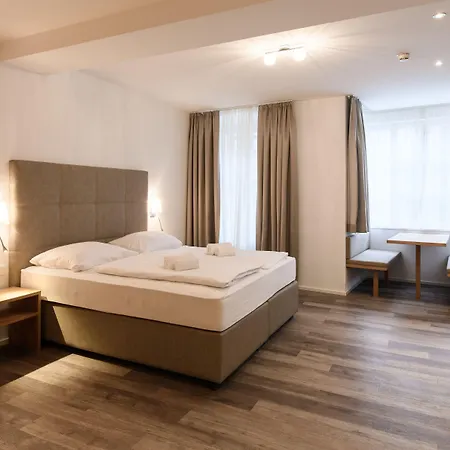 Kaiser Max Design Appartements Lägenhet *