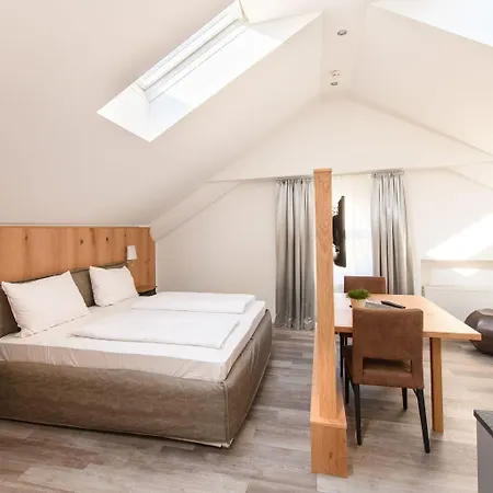 Apartament Kaiser Max Design *